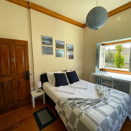 Casa Da Abrunheira Homestay *